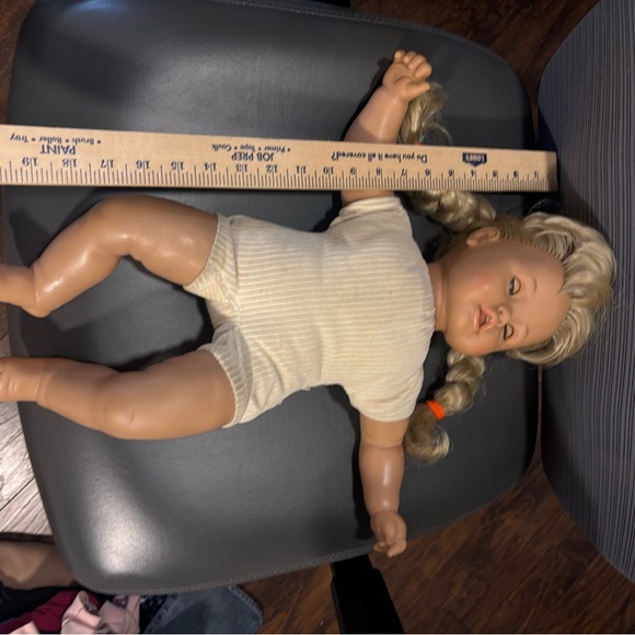 Vintage Berjusa Doll 1970’s woth moveable eyes - Picture 6 of 7